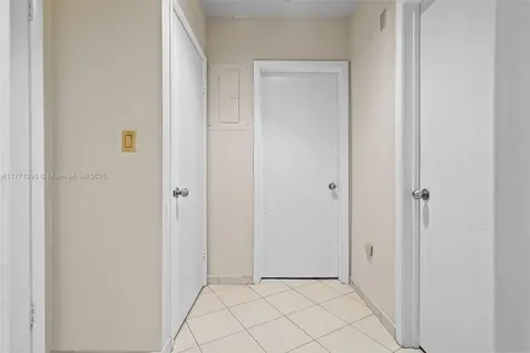 2765 NE 35th Drive Fort Lauderdale FL 33308