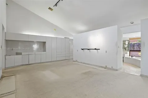 2765 NE 35th Drive Fort Lauderdale FL 33308