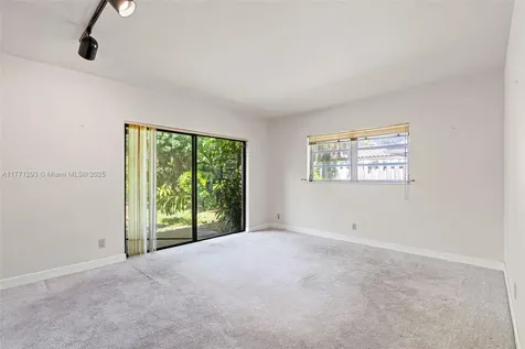 2765 NE 35th Drive Fort Lauderdale FL 33308