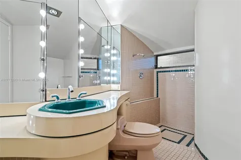 2765 NE 35th Drive Fort Lauderdale FL 33308