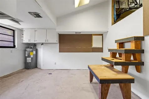 2765 NE 35th Drive Fort Lauderdale FL 33308