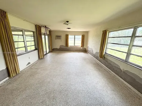 1198 N Country Club Drive Crystal River FL 34429