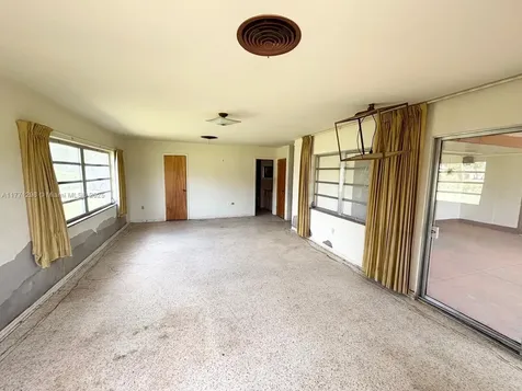 1198 N Country Club Drive Crystal River FL 34429