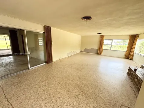 1198 N Country Club Drive Crystal River FL 34429