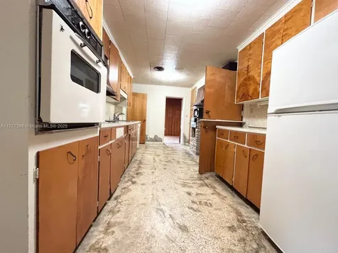 1198 N Country Club Drive Crystal River FL 34429