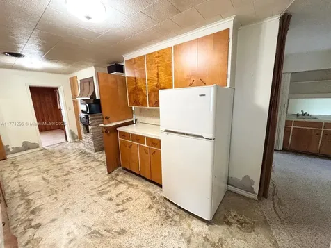 1198 N Country Club Drive Crystal River FL 34429