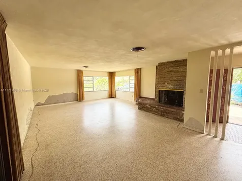 1198 N Country Club Drive Crystal River FL 34429
