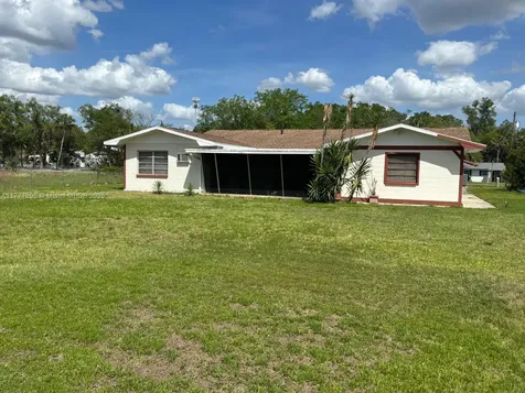 1198 N Country Club Drive Crystal River FL 34429