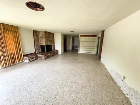 1198 N Country Club Drive Crystal River FL 34429