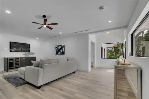 9781 SW 121st Street Miami FL 33176