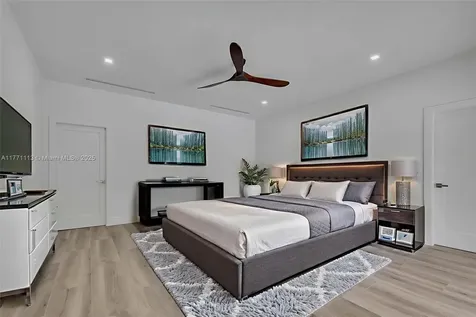 9781 SW 121st Street Miami FL 33176