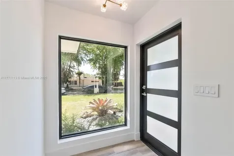 9781 SW 121st Street Miami FL 33176