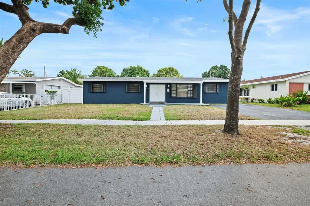 18321 NE 7th Court North Miami Beach FL 33179