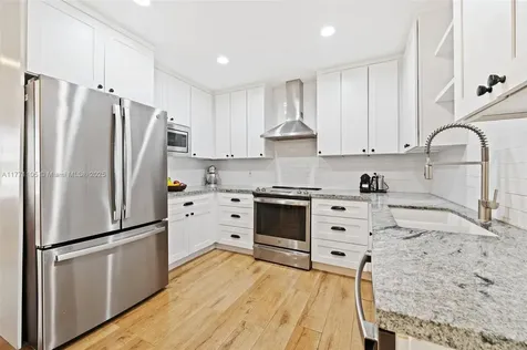 18321 NE 7th Court North Miami Beach FL 33179