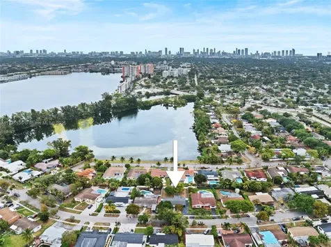 18321 NE 7th Court North Miami Beach FL 33179