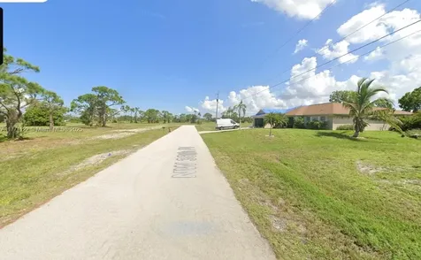 4309 NW 36 Th Place Cape Coral FL 33993