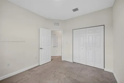 4691 Brumby Terrace Davie FL 33314