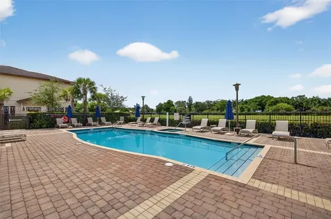 4691 Brumby Terrace Davie FL 33314