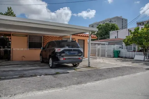 791 NW 22nd Place Miami FL 33125