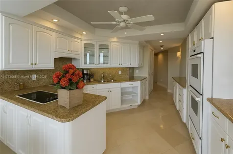 2000 Island Boulevard Aventura FL 33160
