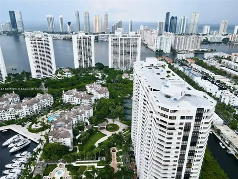 2000 Island Boulevard Aventura FL 33160