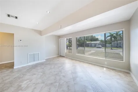 2537 Adams Street Hollywood FL 33020