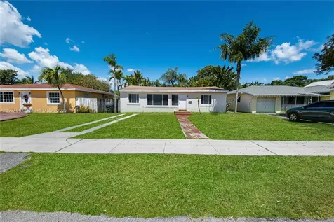 2537 Adams Street Hollywood FL 33020