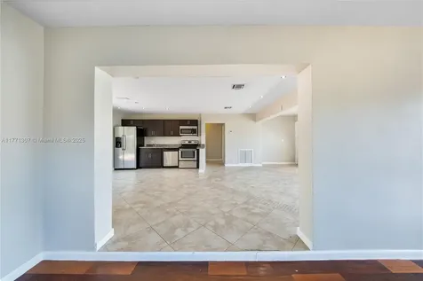 2537 Adams Street Hollywood FL 33020