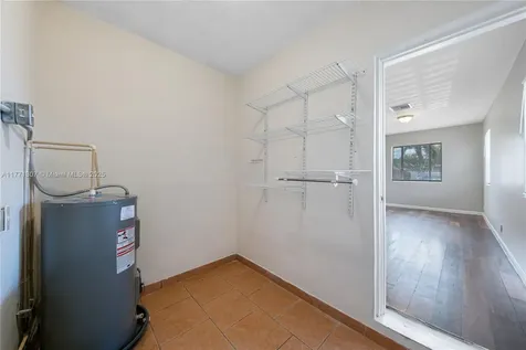 2537 Adams Street Hollywood FL 33020