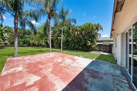 2537 Adams Street Hollywood FL 33020
