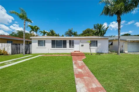 2537 Adams Street Hollywood FL 33020