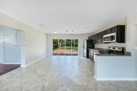 2537 Adams Street Hollywood FL 33020