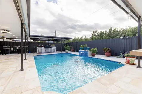 3472 SW 156th Court Miami FL 33185