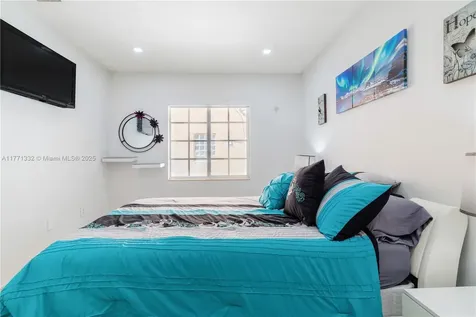 3472 SW 156th Court Miami FL 33185