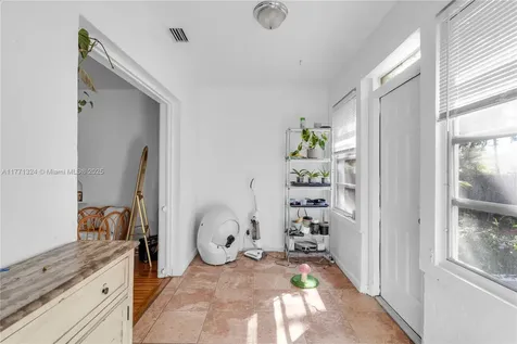 2444 SW 21st Street Miami FL 33145