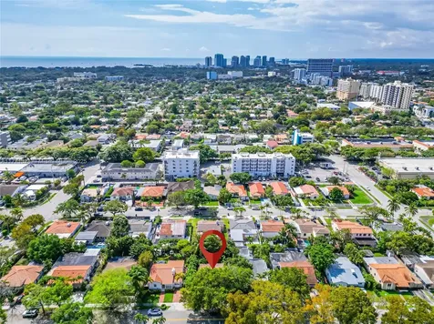 2444 SW 21st Street Miami FL 33145