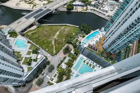 90 SW 3rd Street Miami FL 33130