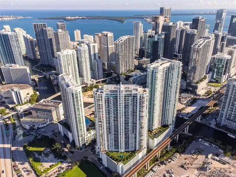 90 SW 3rd Street Miami FL 33130