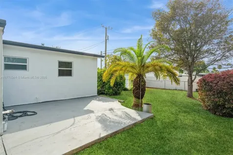 9930 Caribbean Boulevard Cutler Bay FL 33189