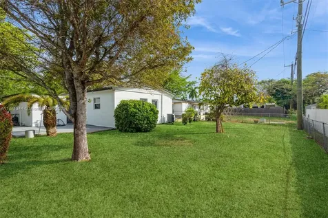 9930 Caribbean Boulevard Cutler Bay FL 33189