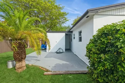 9930 Caribbean Boulevard Cutler Bay FL 33189