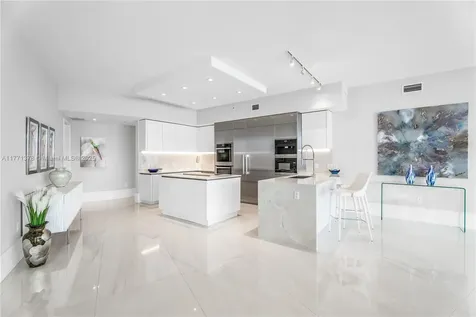 5000 Island Estates Drive Aventura FL 33160