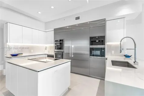 5000 Island Estates Drive Aventura FL 33160