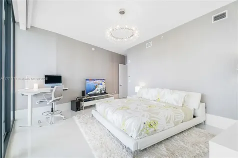 5000 Island Estates Drive Aventura FL 33160