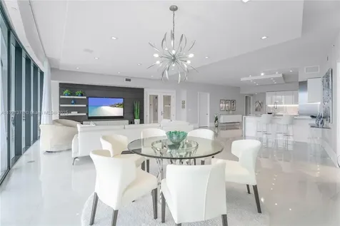 5000 Island Estates Drive Aventura FL 33160