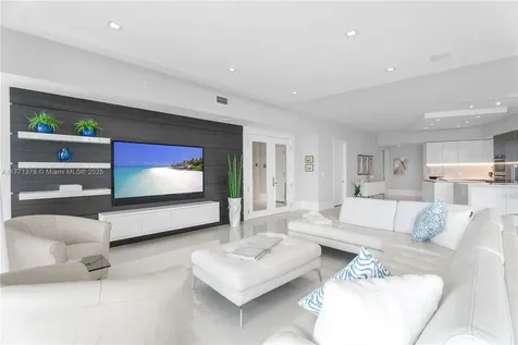 5000 Island Estates Drive Aventura FL 33160