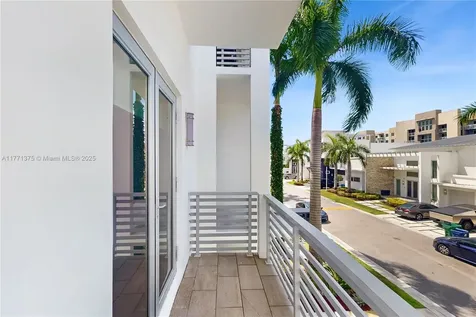 3445 NW 84th Court Doral FL 33122