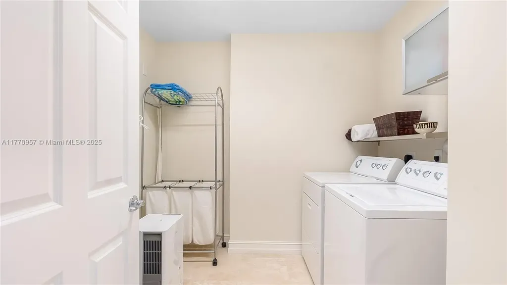 1307 SW 23rd Court Fort Lauderdale FL 33315