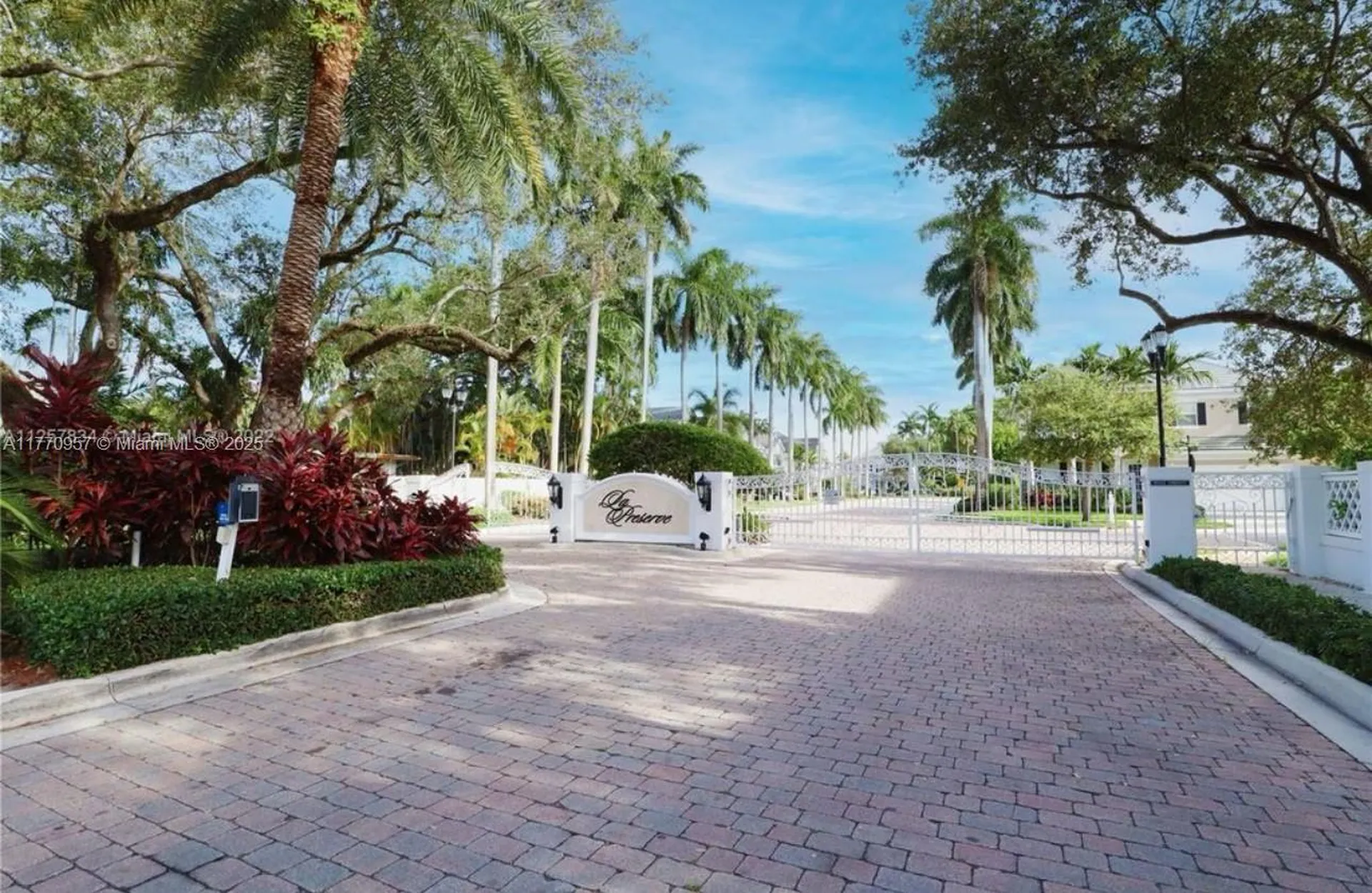 1307 SW 23rd Court Fort Lauderdale FL 33315