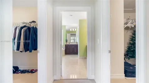 1307 SW 23rd Court Fort Lauderdale FL 33315